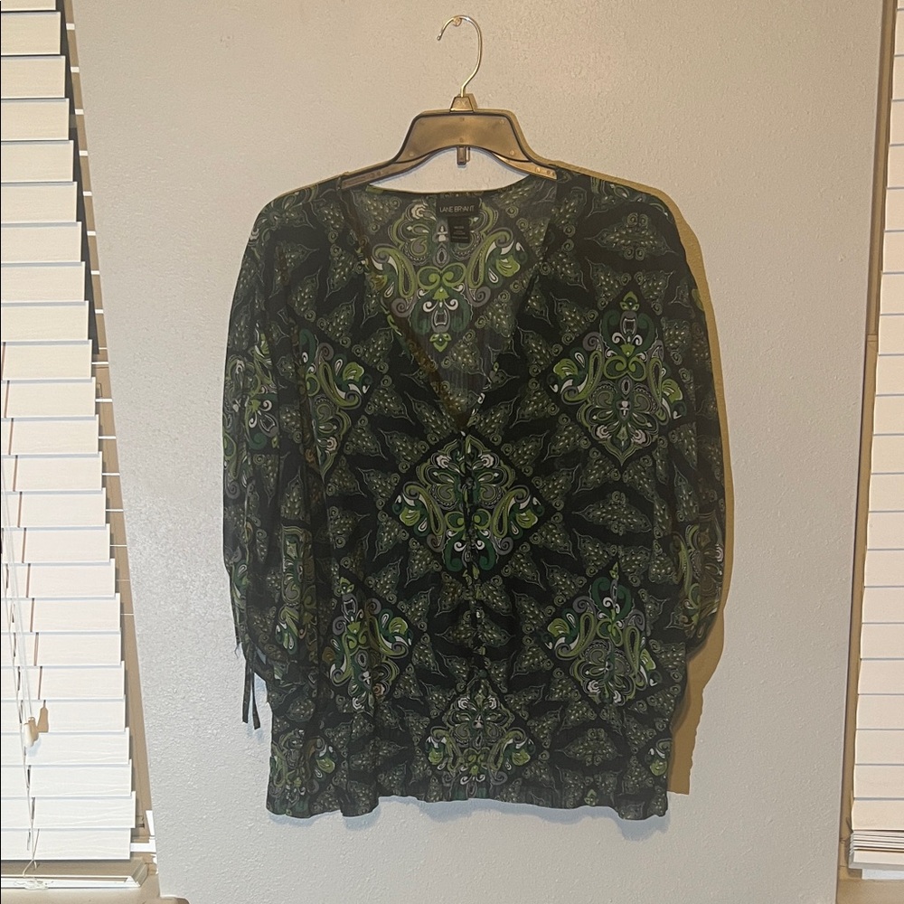 Green and Black Patterned Blouse
